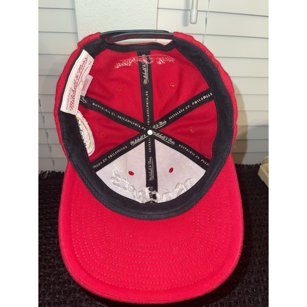 Houston Rockets Mitchell And Ness SnapBack Red - Picture 7 of 11